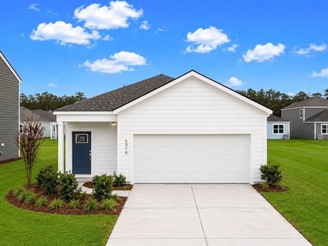 House for sale in Ravenel, South Carolina