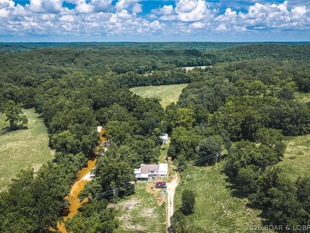 House for sale in Macks Creek, Missouri
