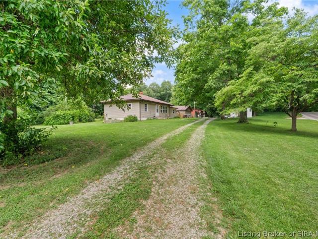 House for sale in Elizabeth, Indiana