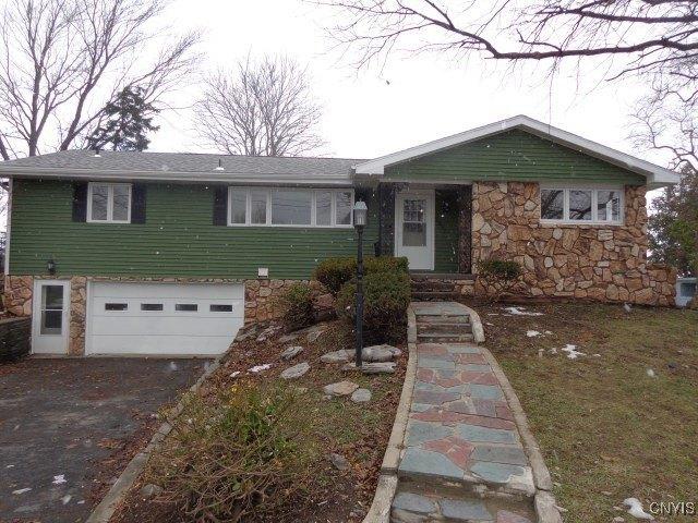 House for sale in Canastota, New York