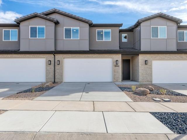 Townhouse for sale in Washington, Utah