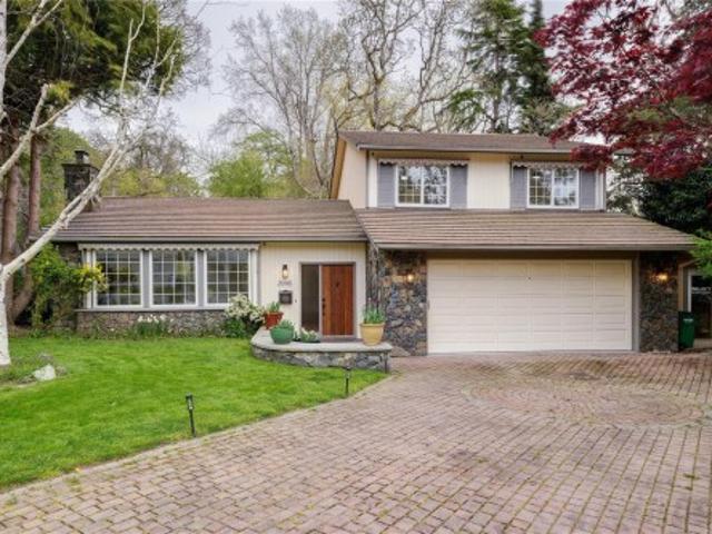 House for sale in Saanich, British Columbia