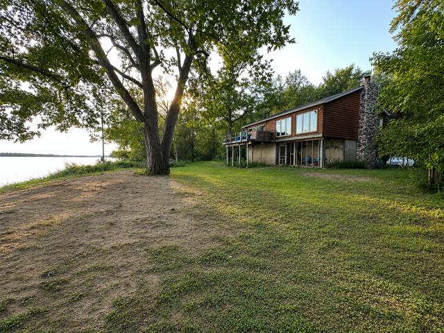 House for sale in Buffalo, Iowa