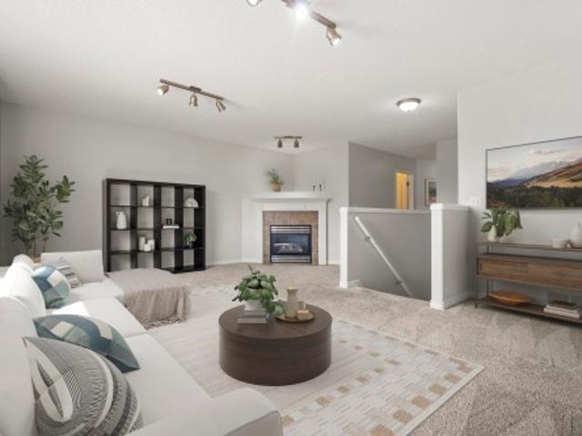 House for sale in Wedgewood, Alberta