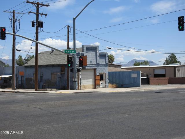 Commercial for sale in Thatcher, Arizona