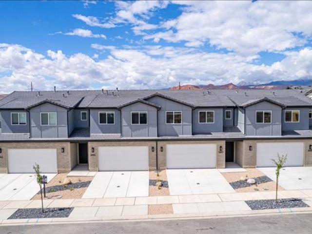 Townhouse for sale in Washington, Utah