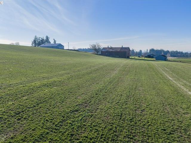 Farm for sale in Oregonia