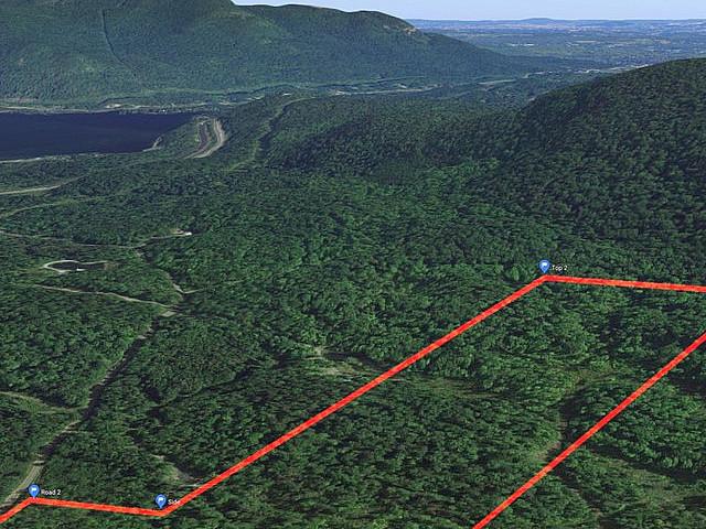 Land for sale in Bolton-est