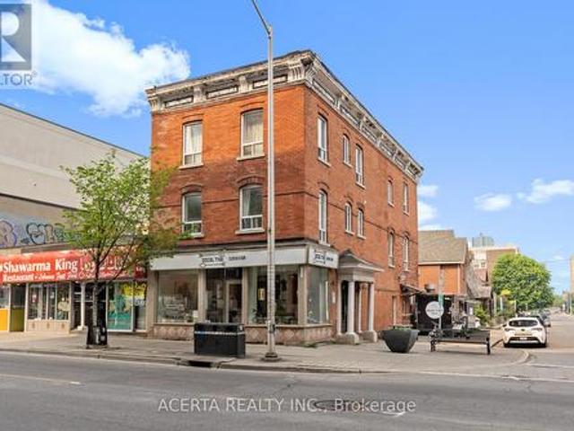 Commercial for sale in Ottawa