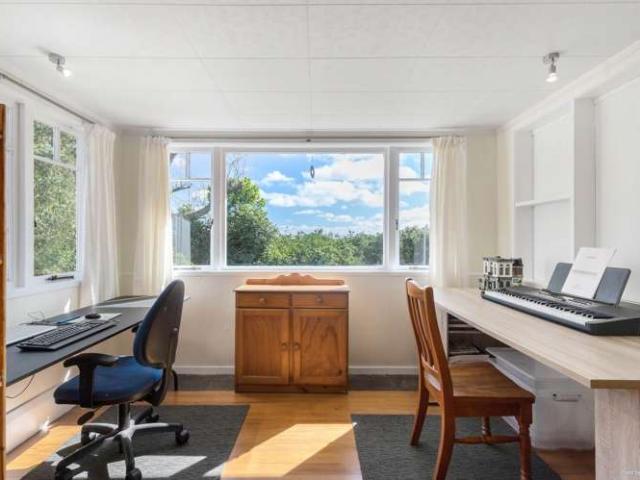 Property for sale in Waiuku, Franklin
