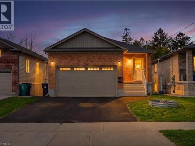 House for sale in Kitchener, Ontario