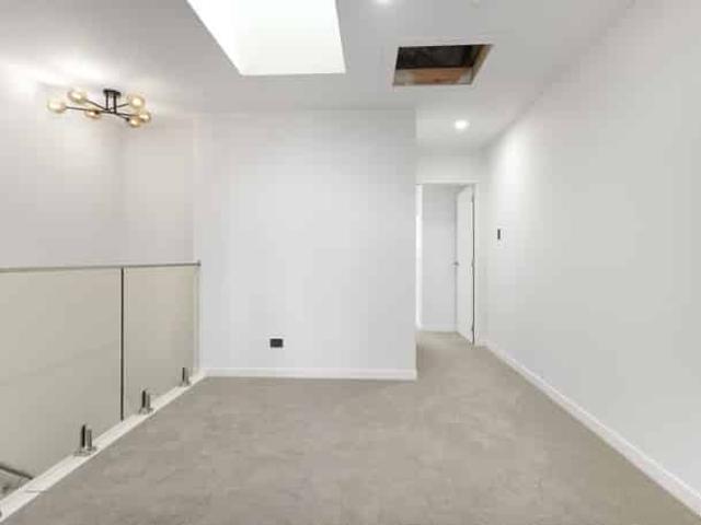 House for rent in Owhata, Oroua County