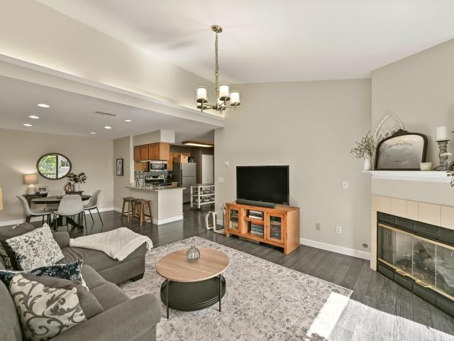 Condo for sale in Thiensville, Ozaukee County