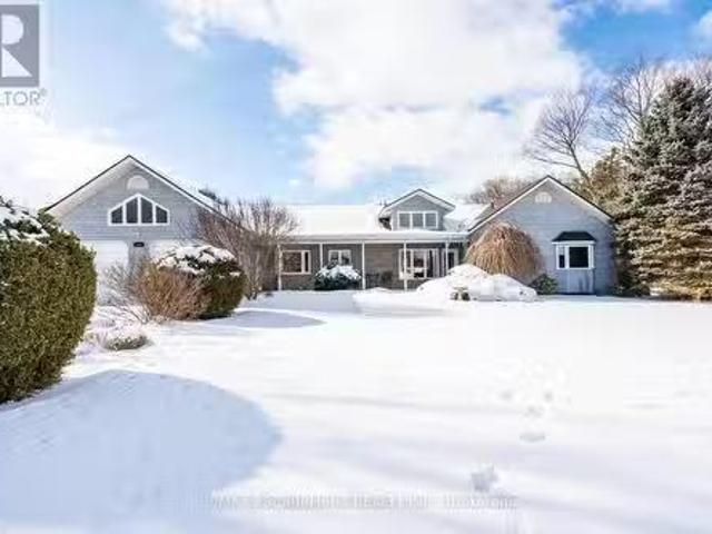 House for sale in Ancaster, Ontario