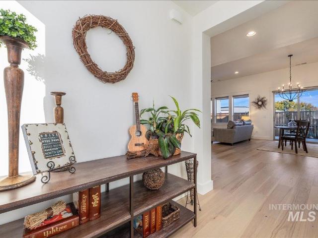 House for sale in Moon Valley, Star