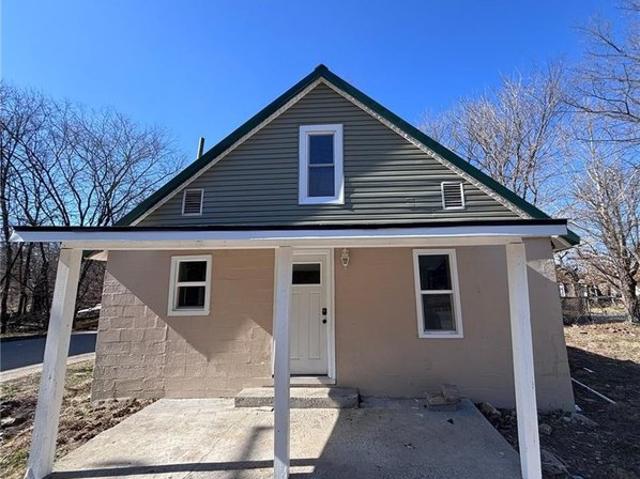 House for sale in Catherine, Indiana