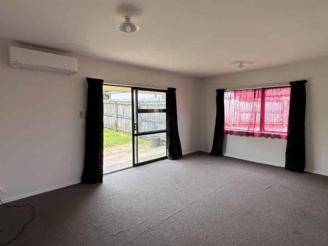 House for rent in Manurewa, Oroua County