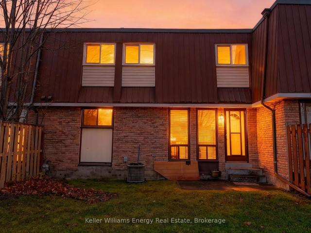 Condo for sale in Woburn, Ontario