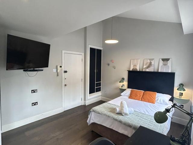 Apartment for rent in Bayswater, Greater London