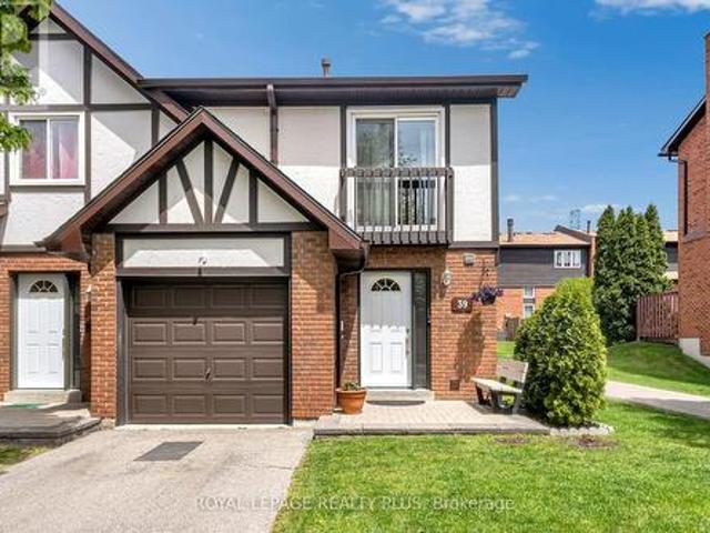 Townhouse for sale in Mississauga, Ontario