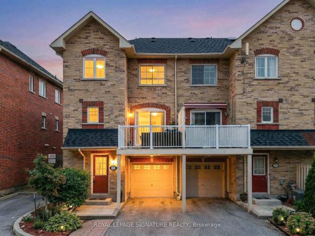 Townhouse for sale in Woburn, Ontario