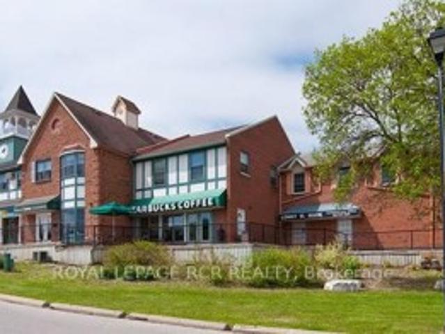 Commercial for rent in York, Ontario