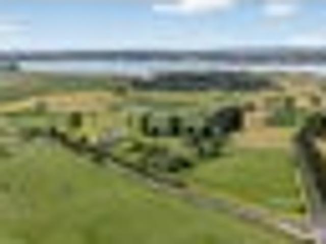 Land for sale in Awhitu, Oroua County