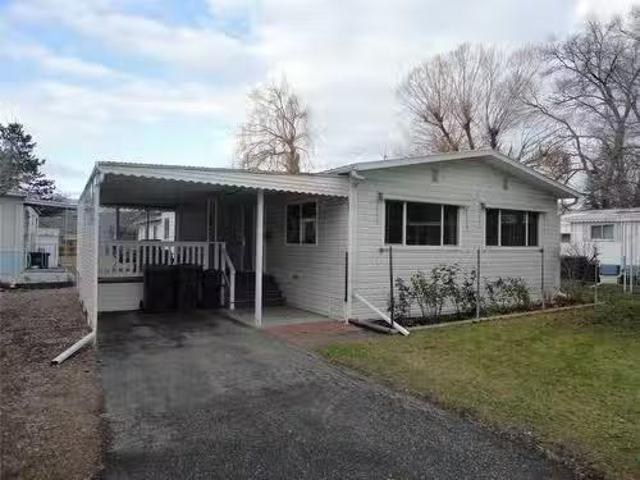 House for sale in Winfield, British Columbia