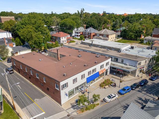 Apartment for rent in Sainte-anne-de-bellevue, Quebec