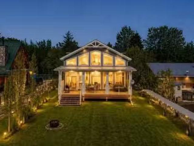 House for sale in Parkland County, Alberta