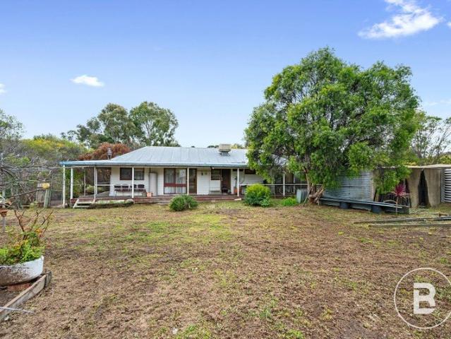 Cottage for sale in Marong, Victoria