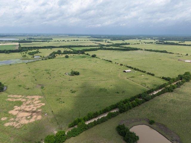 Land for sale in Clarksville, Texas