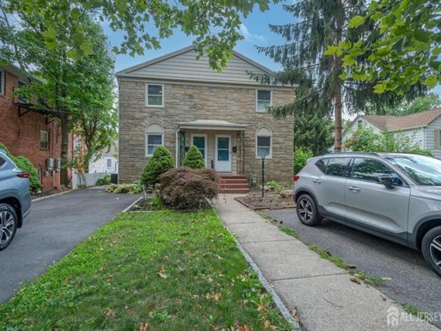 Condo for sale in Jefferson Park, Metuchen