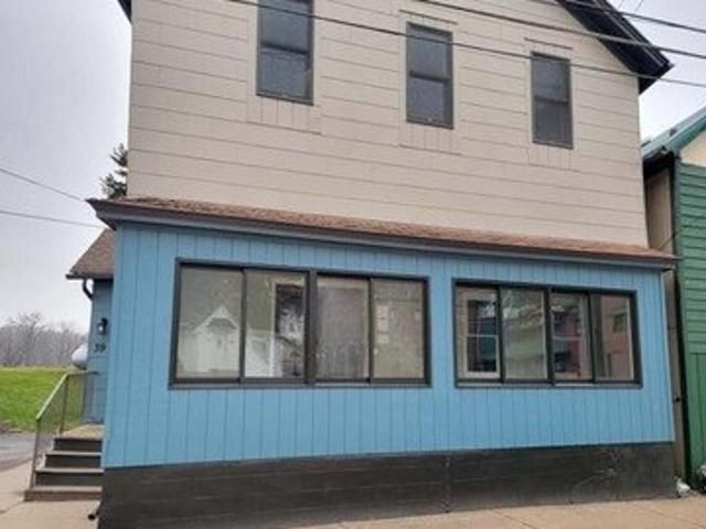 House for sale in Fountain City, Wisconsin