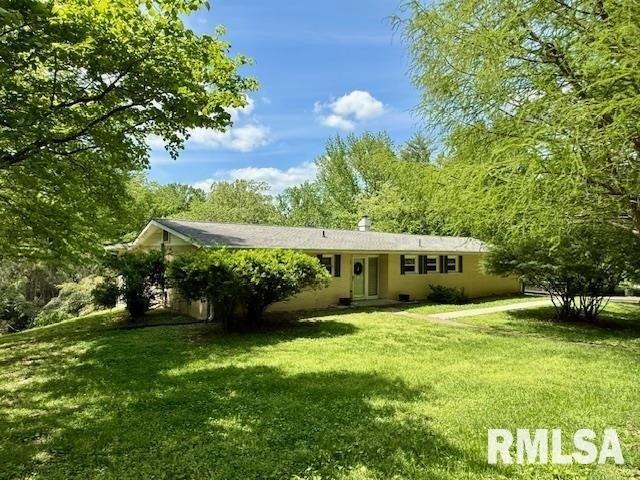 House for sale in Carbondale, Illinois