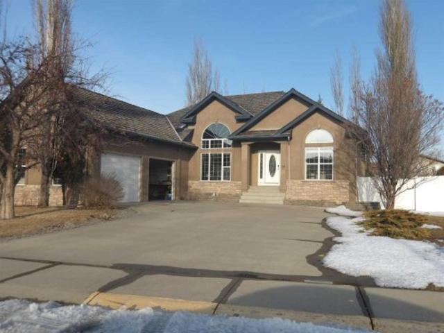 House for sale in Alberta