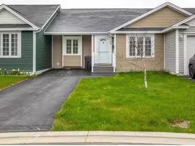 House for sale in Mount Pearl