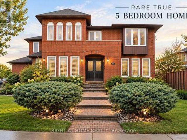 House for sale in Brampton, Golden Horseshoe