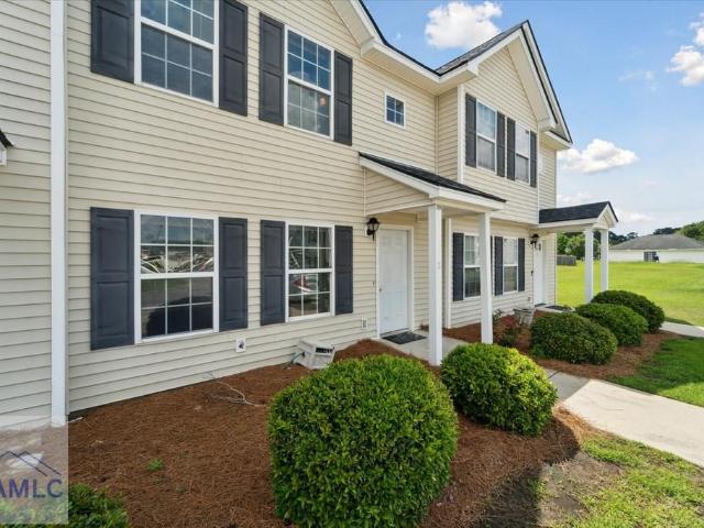 House for sale in Port Wentworth