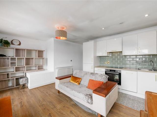 Apartment for sale in Dublin 24, Saggart