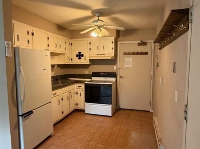 Condo for sale in Branford, Connecticut