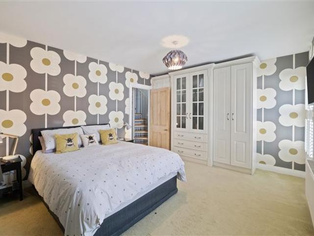 Terraced House for sale in Dundalk, North Tipperary
