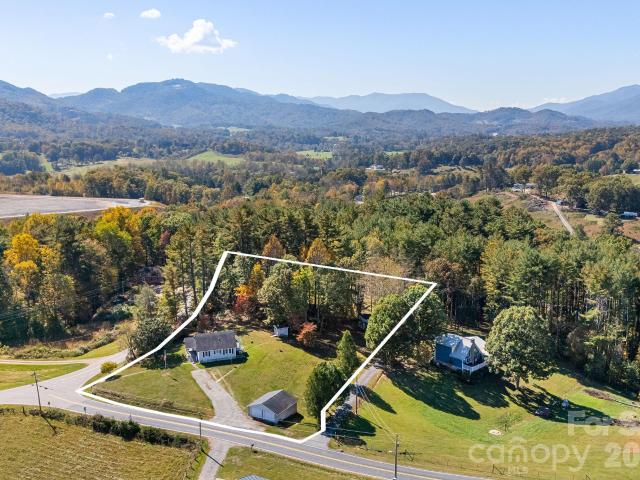 House for sale in Clyde, Haywood County