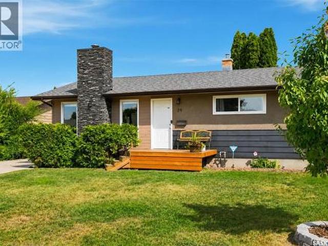 House for sale in Saskatoon, Saskatchewan