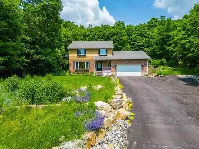 House for sale in Les Collines-de-l'outaouais, Quebec