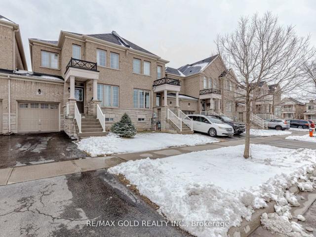 Townhouse for sale in Woburn, Ontario