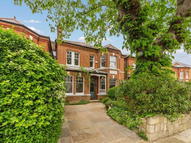 House for rent in West Dulwich, Greater London