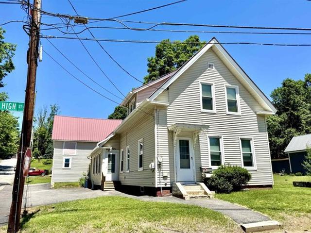 House for sale in New Hampshire