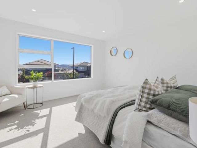 House for sale in Whangaparaoa