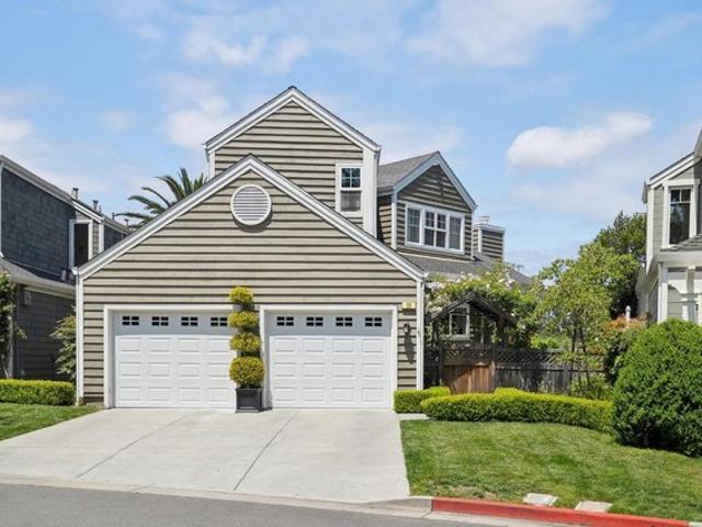 House for sale in Greenbrae, California